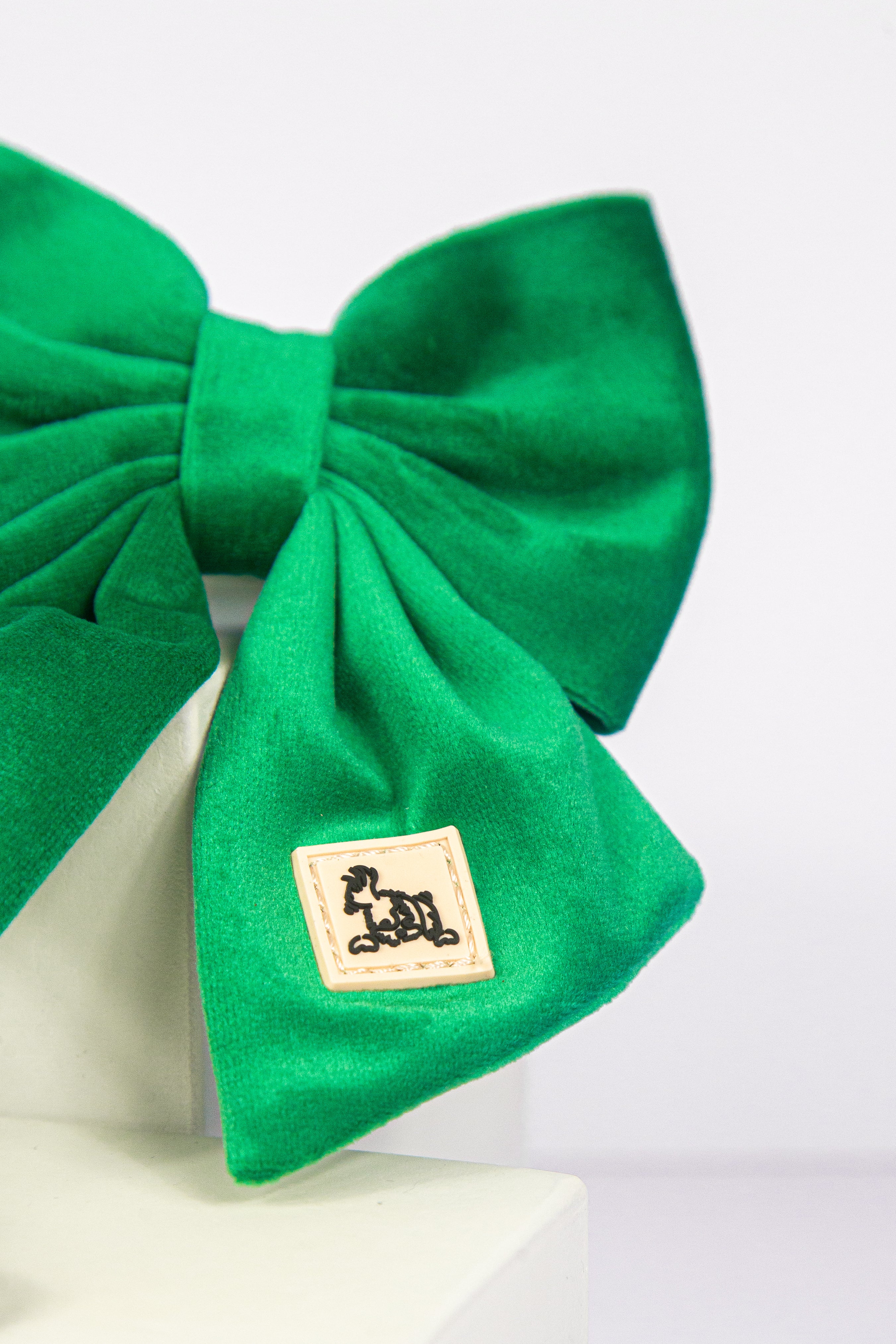 ROYAL GREEN VELVET - BOW