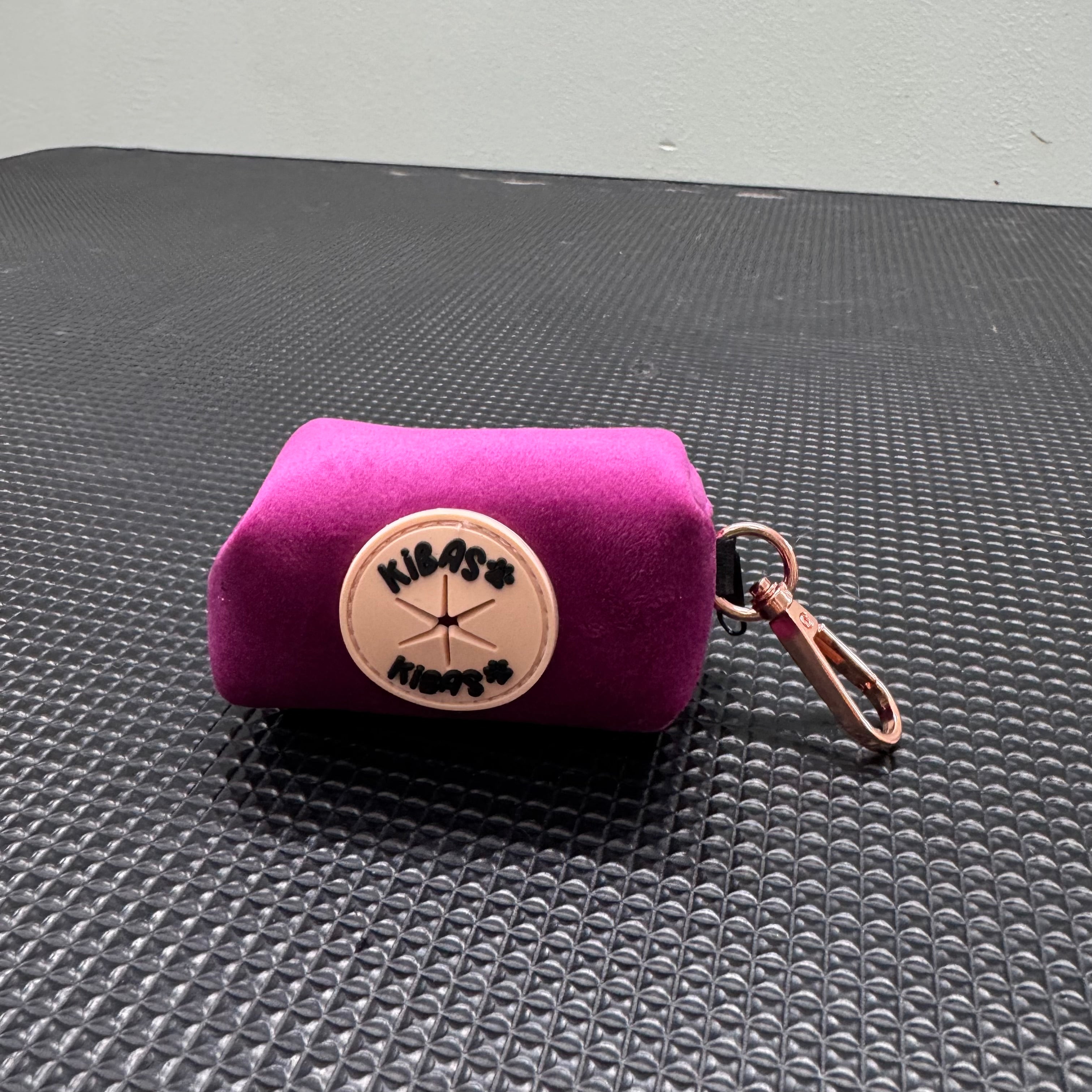 ROYAL BERRY VELVET - POOP BAGS