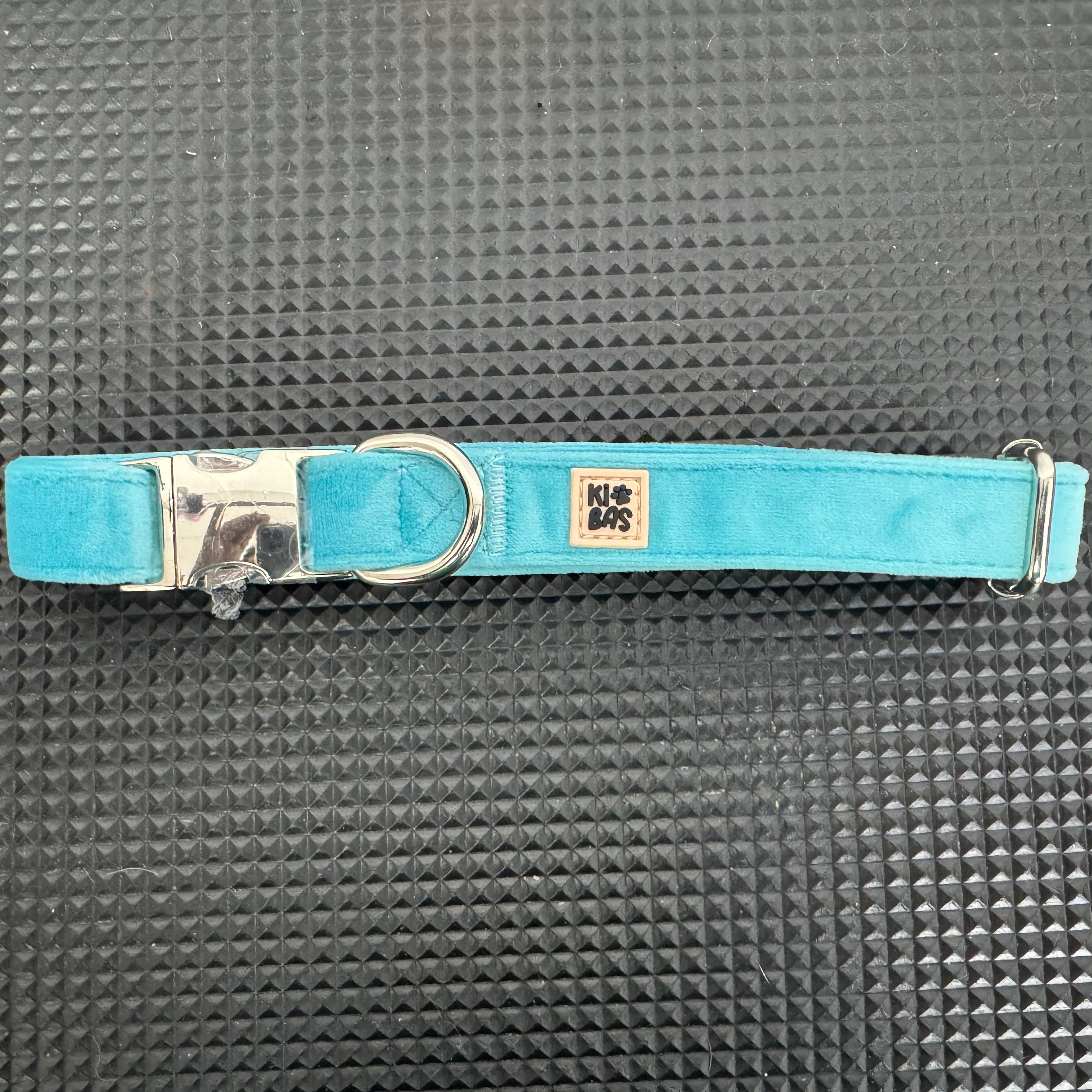 ROYAL SKY BLUE VELVET - COLLAR
